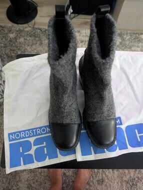 Sam Edelman Gray Felt Chelsea Ankle Boots with Black Leather Toe